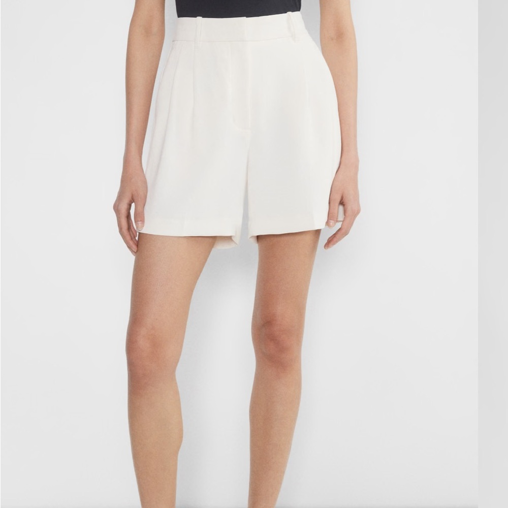 Aritzia Wilfred Effortless Short in Birch